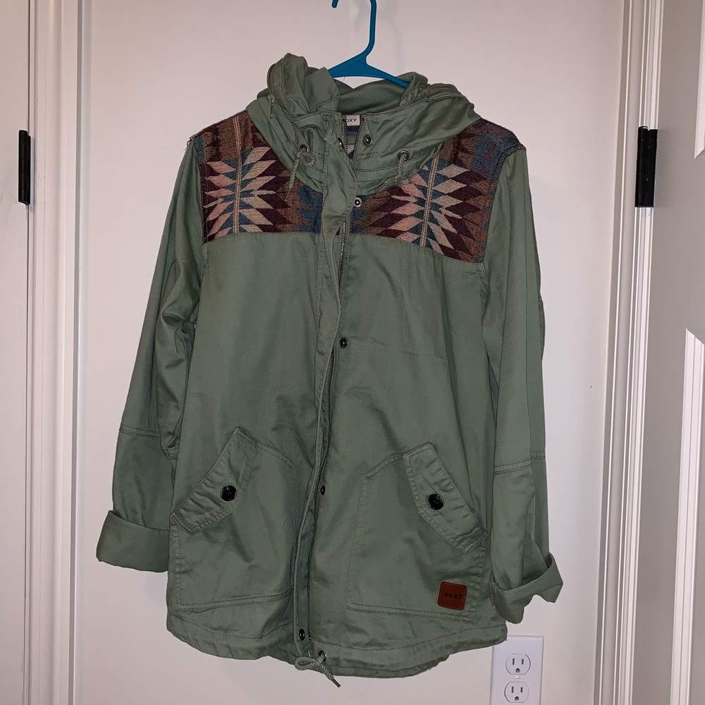 NWOT Roxy Olive Raincoat with Woven detail